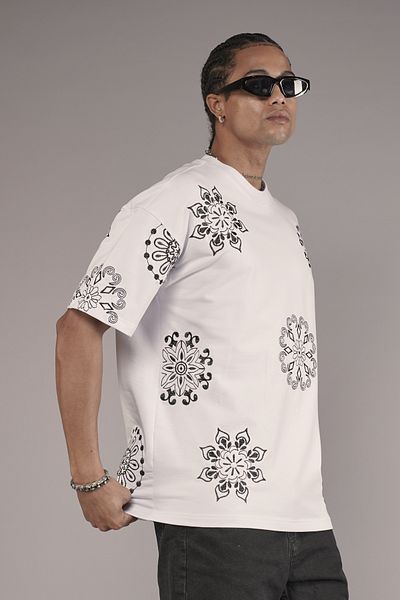Butik TREND WE Κέντημα με λαιμόκοψη με 2 νήματα υπερμεγέθη μπλουζάκι
