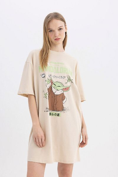 DeFacto Rochie mini-tricou cu mânecă scurtă din bumbac pieptănat, cu decolteu rotund, cu mânecă scurtă, C3498AX24SM Coool Star Wars-Mandalorian