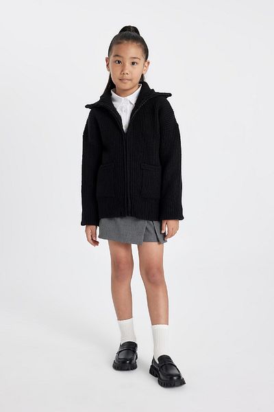 DeFacto Girls' Knitwear Basic Plain Stand Collar Black School Cardigan with Zipper Pockets C6924A824Au