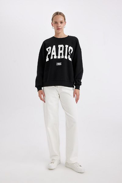 DeFacto Bedrucktes, dickes schwarzes Sweatshirt mit lockerer Passform und Rundhalsausschnitt C7810ax24wn