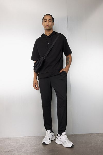 DeFacto Sportsman Jogger Sweatpants - Standard Fit, ελαστική μέση και τσέπες C9174ax24au