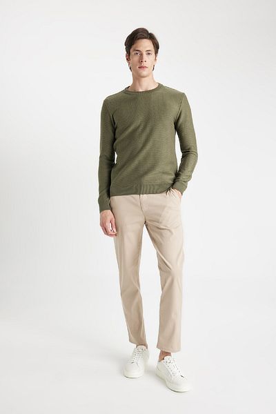 DeFacto Standard Fit Regular Cut Crew Neck Textured Knitwear Sweater C9618Ax24Au