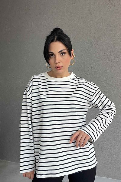 Seda Yalçın Atelier White Navy Blue Striped Crew Neck Long Sleeve T-Shirt