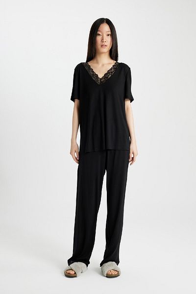 DeFacto Fall in Love Regular Fit Short Sleeve 2-Piece Viscose Set D0922AXNS