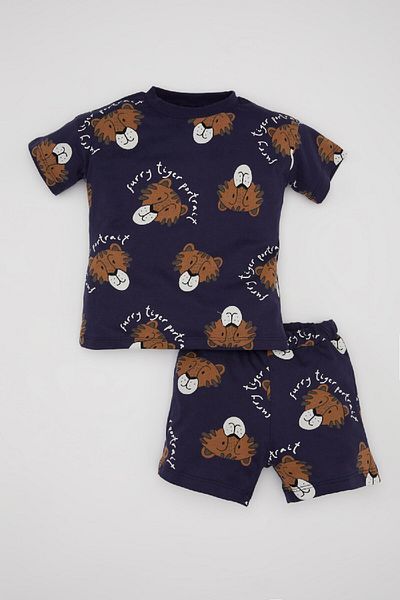 DeFacto Baby Boy 2L Set: T-Shirt with Tiger Print Ki Sleeves and Elastic Shorts