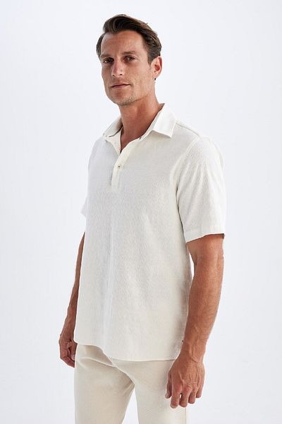 DeFacto Textured Short Sleeve Regular Fit Shirt - C9230ax24sm
