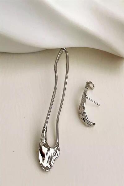 DEMOKAN Kadın Asimetrik Çengel Küpe