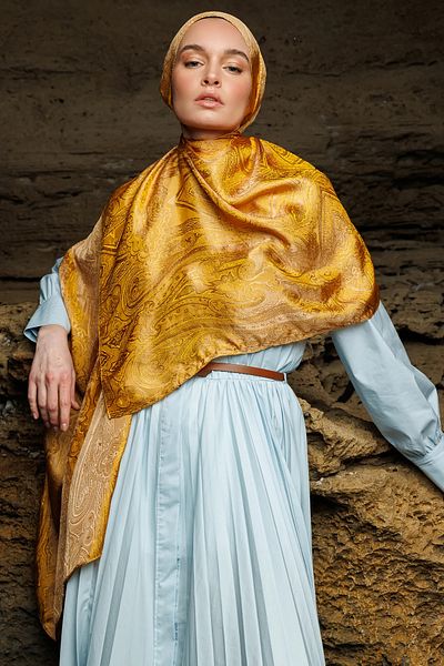 Mooncorn Liva Desen Shine Line Shawl Mink-Mustard