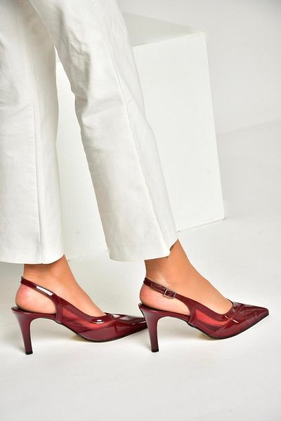 Fox Shoes U 654078908   Burgundy Patent Leather Thin Heeled Women's Shoes