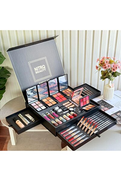 NITRQ BEAUTY طقم مكياج متكامل بوكس واحد مميز بالوان متعددة 32 صنف من نيترك بيوتي