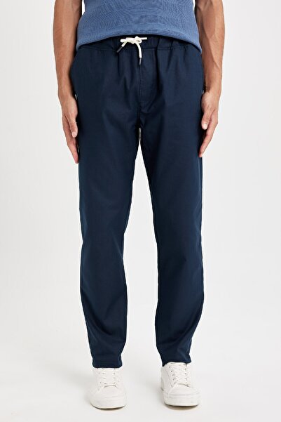 DeFacto Baumwoll-Jogginghose mit schmalem Bein und Schnürung an der Taille und elastischen Taschen Z6475az24au