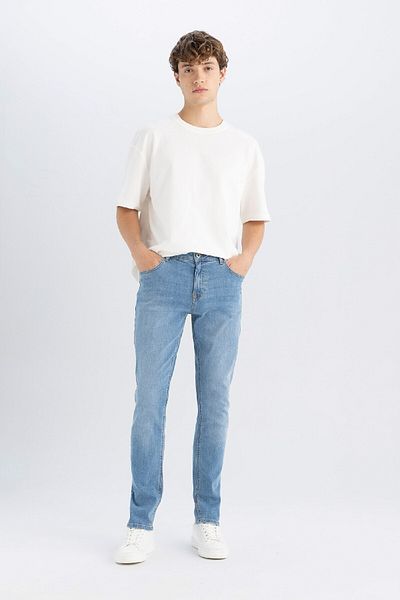 DeFacto Pedro Slim Fit στενή εφαρμογή Κανονική μέση στενό τζιν παντελόνι B3624AX24AU