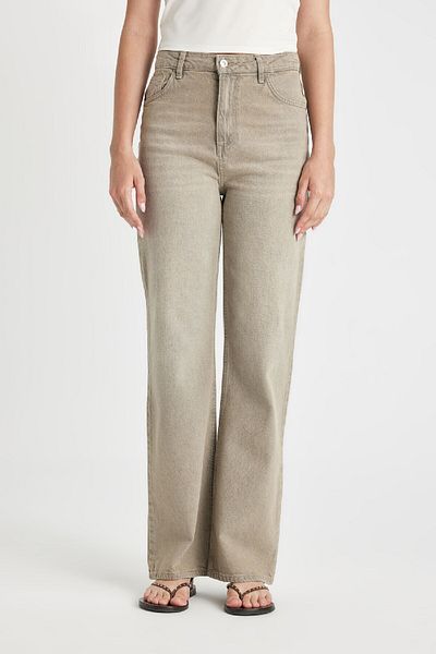 DeFacto 90er-Jahre-Jeans mit hoher Taille und weitem Bein – gewaschene Hose D1233ax24hs