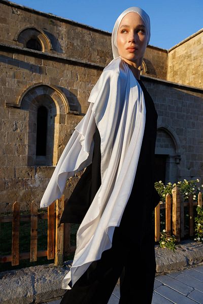 Mooncorn Silver Diamond Aura Shawl