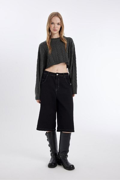 DeFacto Crop-Strickpullover mit geflochtenem Haar und Rundhalsausschnitt – reguläre Passform T4518az24wn