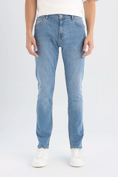 DeFacto Pedro Slim Fit στενή εφαρμογή Κανονική μέση στενό τζιν παντελόνι B3624AX24AU