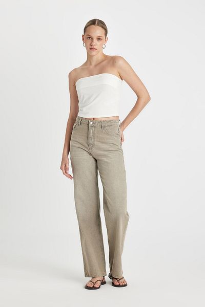 DeFacto 90er-Jahre-Jeans mit hoher Taille und weitem Bein – gewaschene Hose D1233ax24hs