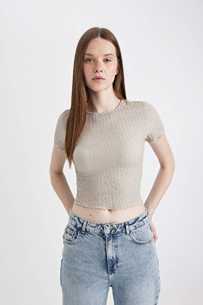 DeFacto Κοντομάνικο μπλουζάκι με λαιμόκοψη A6179AX24SM