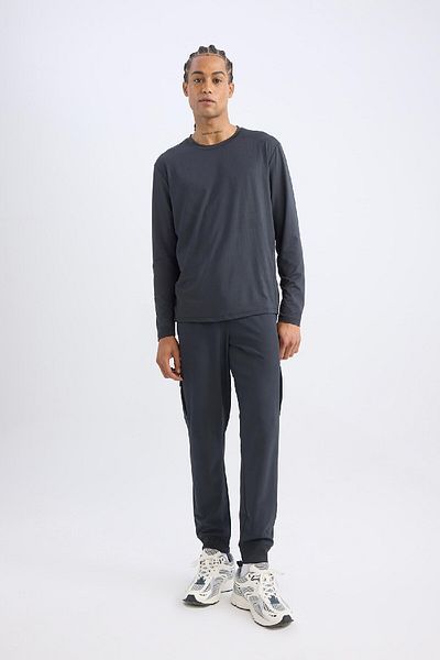DeFacto Crew Neck Long Sleeve Basic T-Shirt - Fit Standard, D1894Ax24Au