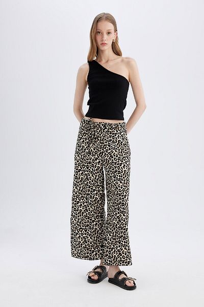 DeFacto Culotte Capri se širokou nohou a detailem omotání - D2176AX24SM