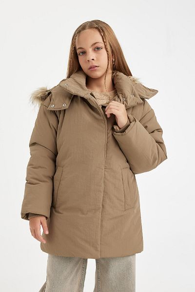 DeFacto Abnehmbarer Kapuzenpullover mit Kunstpelzkragen für Mädchen C8515A824AU