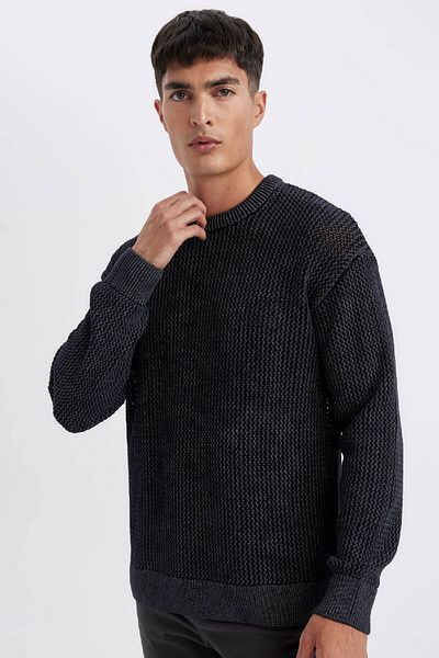 DeFacto Relax Fit Strickpullover mit Rundhalsausschnitt D2061ax24au