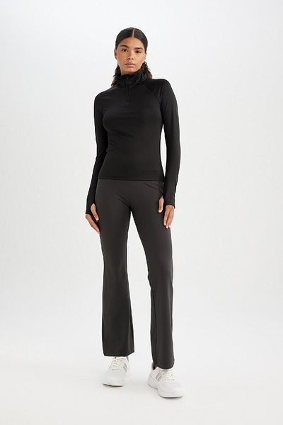 DeFacto Fit Flare Athlete αθλητική φόρμα - Ισπανική φόρμα με πόδι Standard μήκους Basic - B3988ax24au