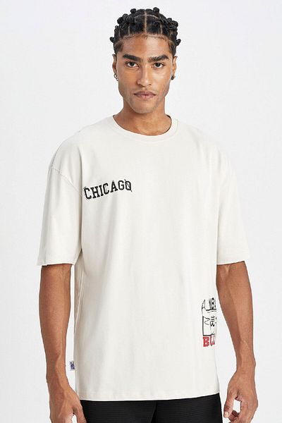 DeFacto Chicago Bulls Oversize-T-Shirt mit Rundhalsausschnitt, Passform NBA C92