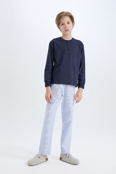 DeFacto Pyjama-Set für Jungen – Rundhalsausschnitt, lange Ärmel, gestreiftes Ober- und Unterteil-Set D2894a824wn