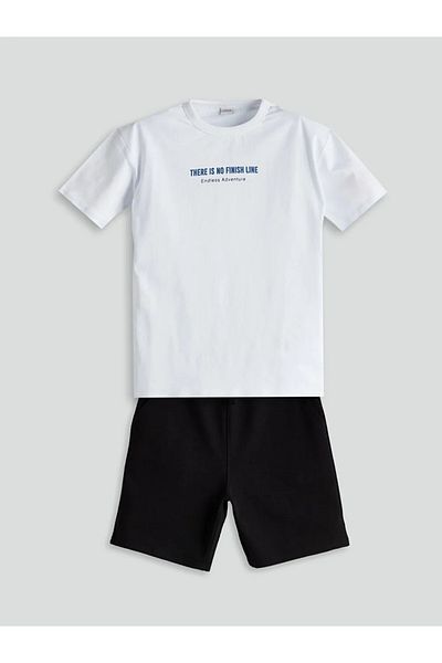 LC Waikiki Lcw Kids White Crew Neck Boys T-Shirt & Shorts