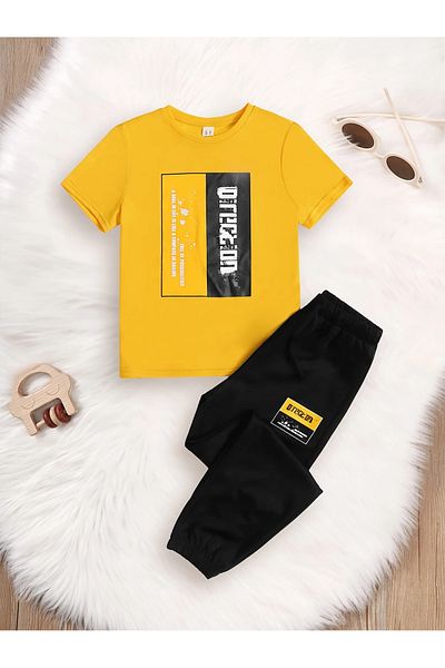 PENTHİLUS 2-Piece Set, Short-Sleeved T-Shirt and Elastic Waist Pants, Comfortable Modern Design with Letter Printing