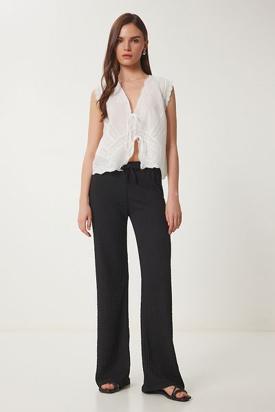 Happiness İstanbul Schwarze strukturierte Sommer-Strickhose mit weitem Bein für Damen ZV00272