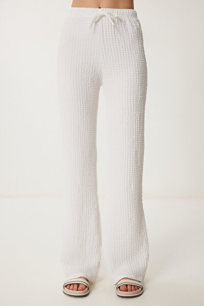 Happiness İstanbul Weiße strukturierte Sommer-Strickhose mit weitem Bein für Damen ZV00272