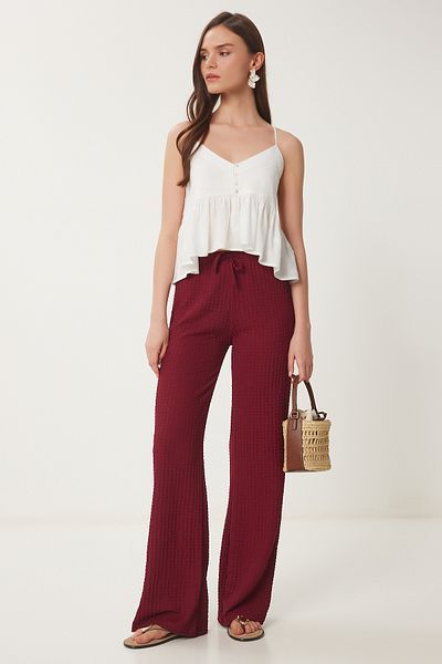 Happiness İstanbul Burgunderrote, strukturierte Sommer-Strickhose mit weitem Bein für Damen ZV00272