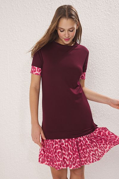 Trendyol Collection Red Animal Printed Crew Neck Short Sleeve Mini Knitted Dress Twoss25El00692