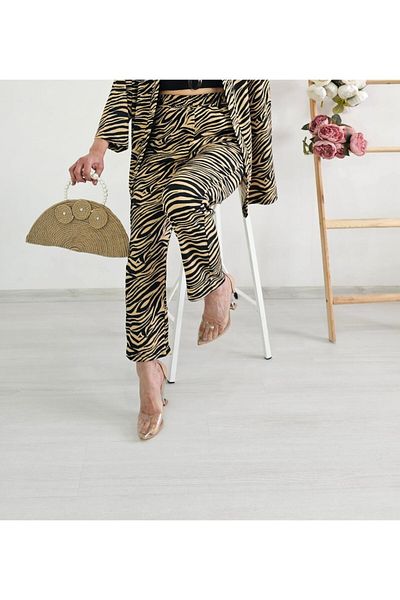 6 butik altı üstü butik Zebra Carrot Pants