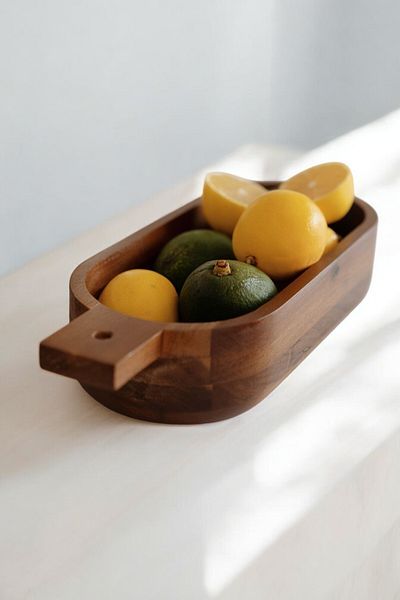 Mirilliahome Natural Acacia Wood Oval Presentation Bowl – Deep Serving Bowl with Handles