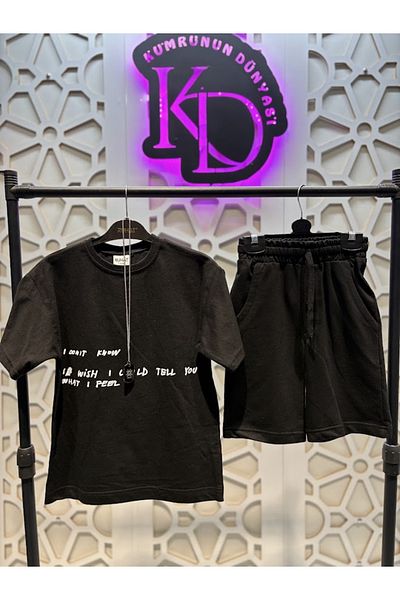 KUMRUNUN DÜNYASI Boys Short Sleeve Back Printed T-Shirt and Shorts 2 Piece Set