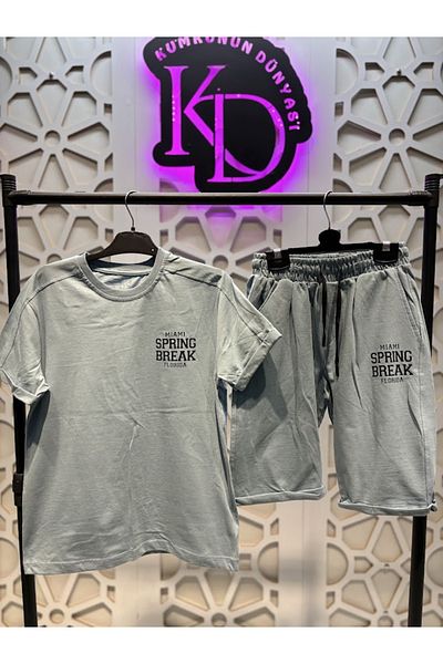 KUMRUNUN DÜNYASI Boys Short Sleeve Back Printed T-Shirt and Shorts 2 Piece Set