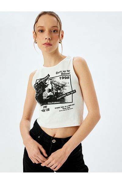 Koton New Season Printed Crop Slim Fit Crew Neck Sleeveless Undershirt
