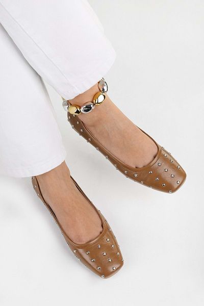 Shoeberry Γυναικείες μπαλαρίνες Zoe Caramel Trock Blunt Toe