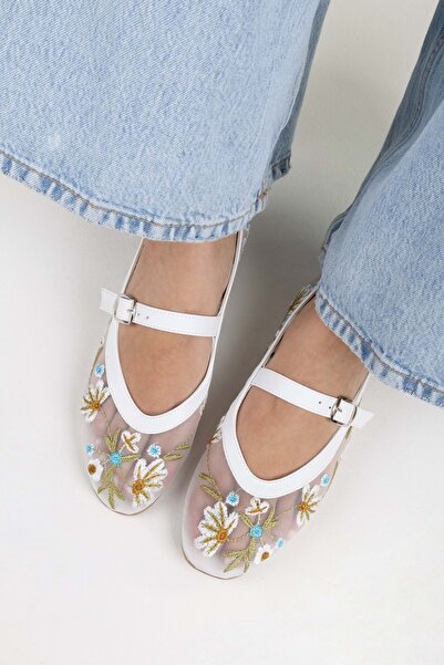 Shoeberry Women's Floral White Mesh Ballerinas