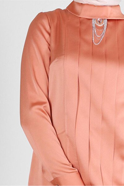 Alvina DRAPE DETAILED ACCESSORIES SATIN BLUZ 43573