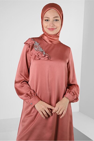 Alvina FLYWHEEL DETAIL SATIN TUNIC 43511