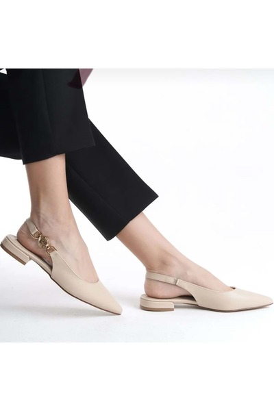 KOCAMANLAR حذاء راقصة الباليه للسيدات بإبزيم جانبي مفتوح من الخلف من Feles TEN