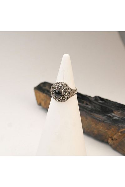 Skygo Star Patterned Oltu Stone Eyebrow Women's Ring