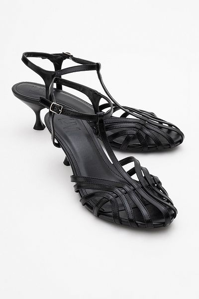 LuviShoes Pantofi cu toc mic pentru femei FELİP cu bandă de piele neagră