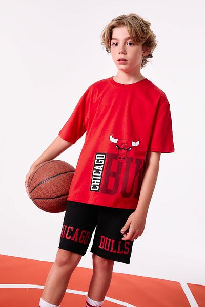 DeFacto Boys - Nba Chicago Bulls Oversize T-Shirt, Crew Neck, Short Sleeve C0386A824Sm