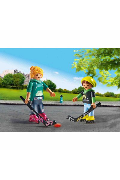 Playmobil - Set of 2 Figurines - Mother and Child Playing Hockey