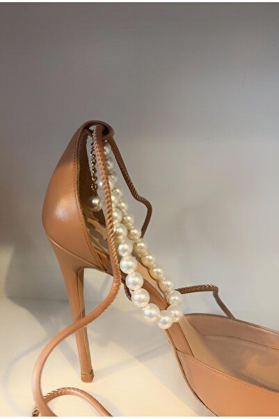 Tuus Shoes Bileği inci detaylıi deri stiletto